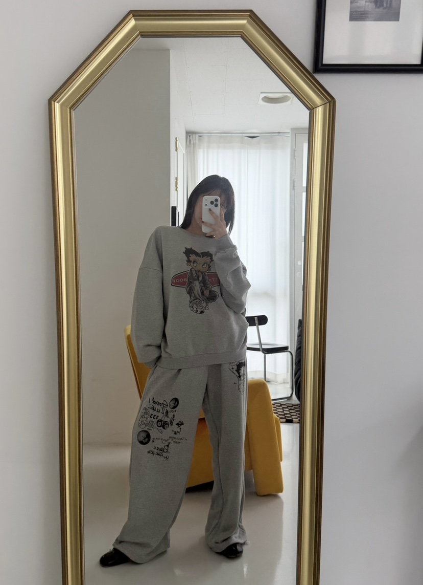 ODD FOCOUS東大門實拍女士新款時尚熱賣真品人氣推薦衛衣ODD FOCOUS衛衣