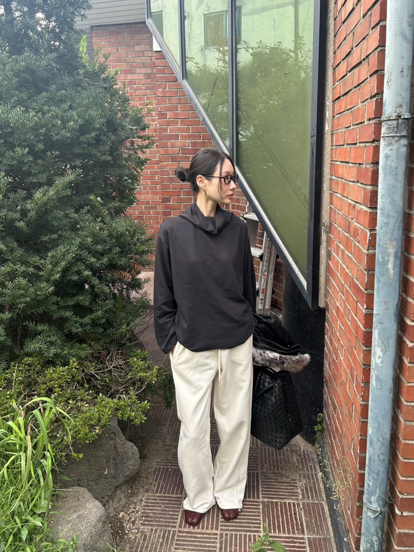 ME MO東大門代購女士新款休閑熱賣時尚推薦人氣真品長袖T恤ME MO長袖T恤