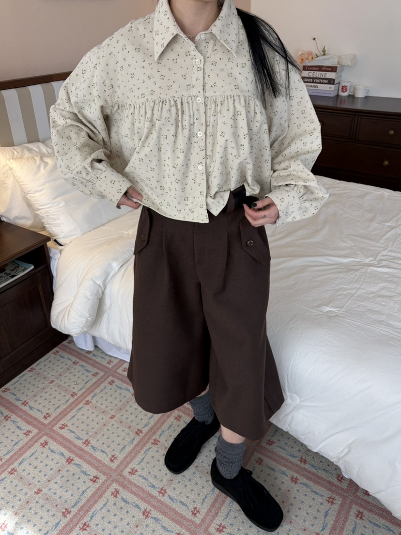 LOVE LETTER東大門代購女士新品熱賣襯衫蕾絲衫不含圍巾燈心絨LOVE LETTER襯衫/蕾絲衫