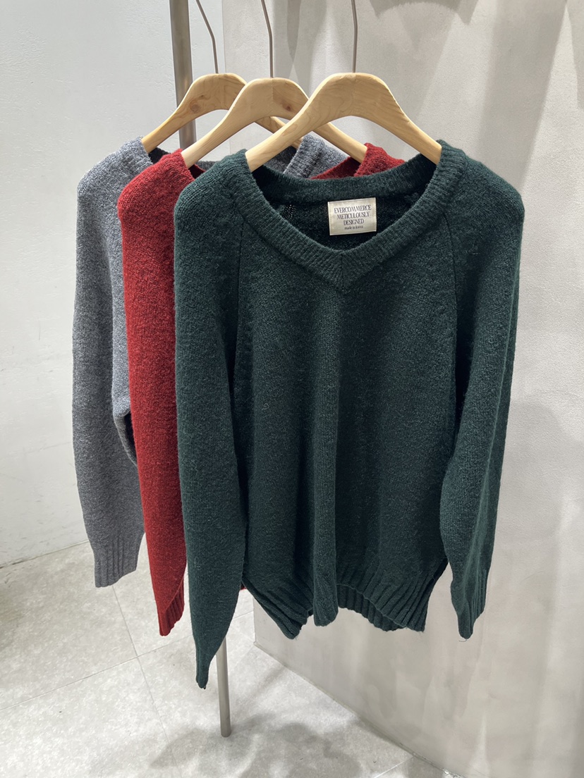 EVERCOMMERCE METICULOUSLY DESIGNED東大門實拍女士新品時尚針織衫EVERCOMMERCE METICULOUSLY DESIGNED針織衫