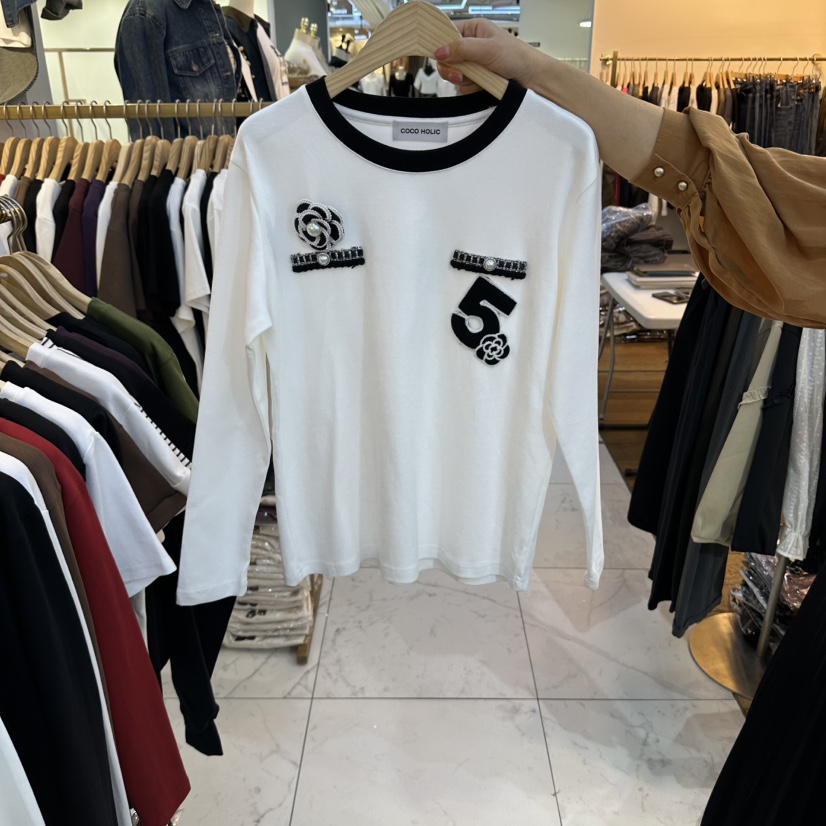 COCO HOLIC東大門代購女士新款時尚真品熱賣推薦長袖T恤COCO HOLIC長袖T恤圖色1