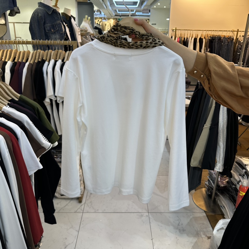 COCO HOLIC韓國代購女裝新品推薦時尚長袖T恤含圍巾豹紋COCO HOLIC長袖T恤