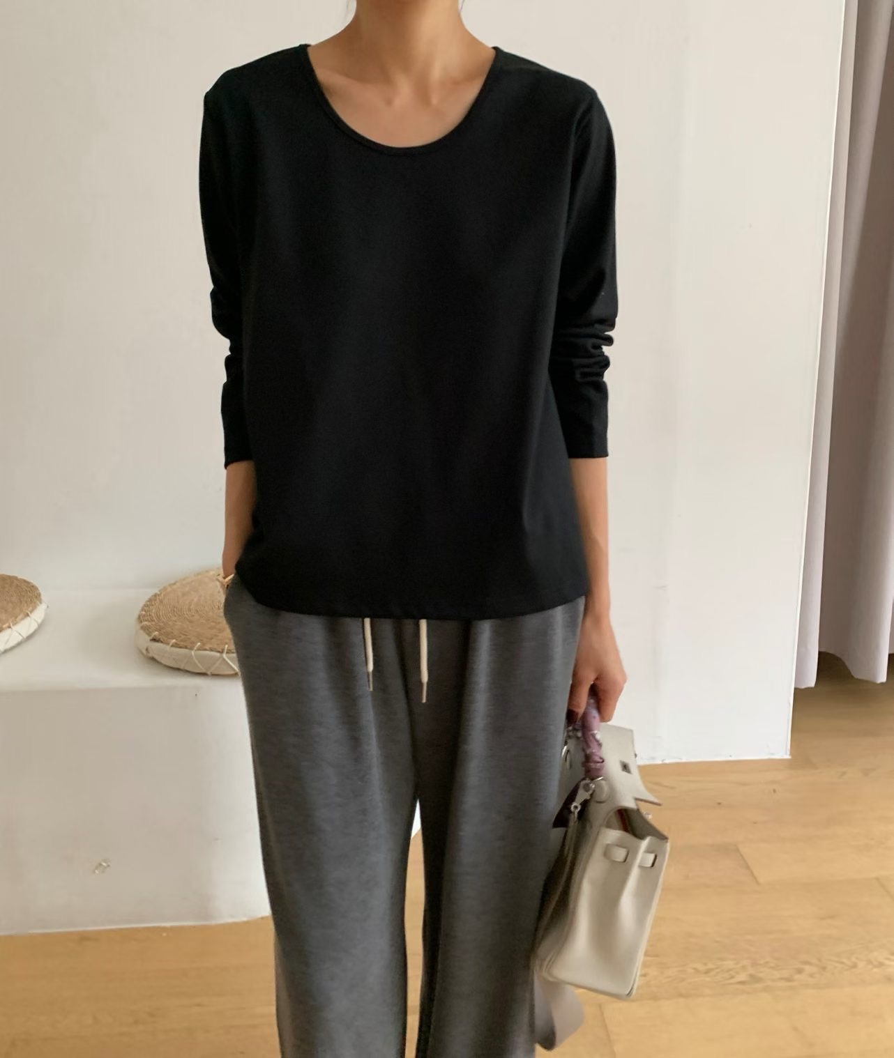 LUCKY ROOM東大門實拍女士新款熱賣推薦時尚真品長袖T恤LUCKY ROOM長袖T恤