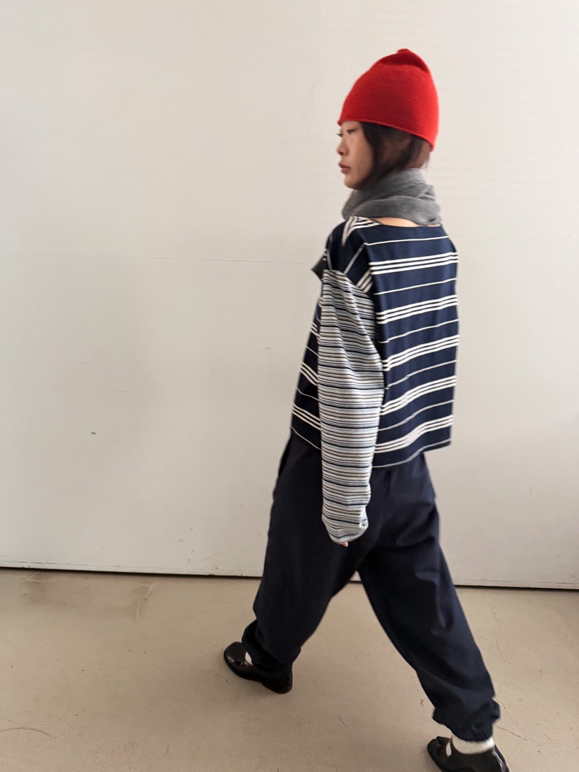 OLI EDIT韓國代購女裝新款時尚人氣熱賣推薦真品長袖T恤OLI EDIT長袖T恤