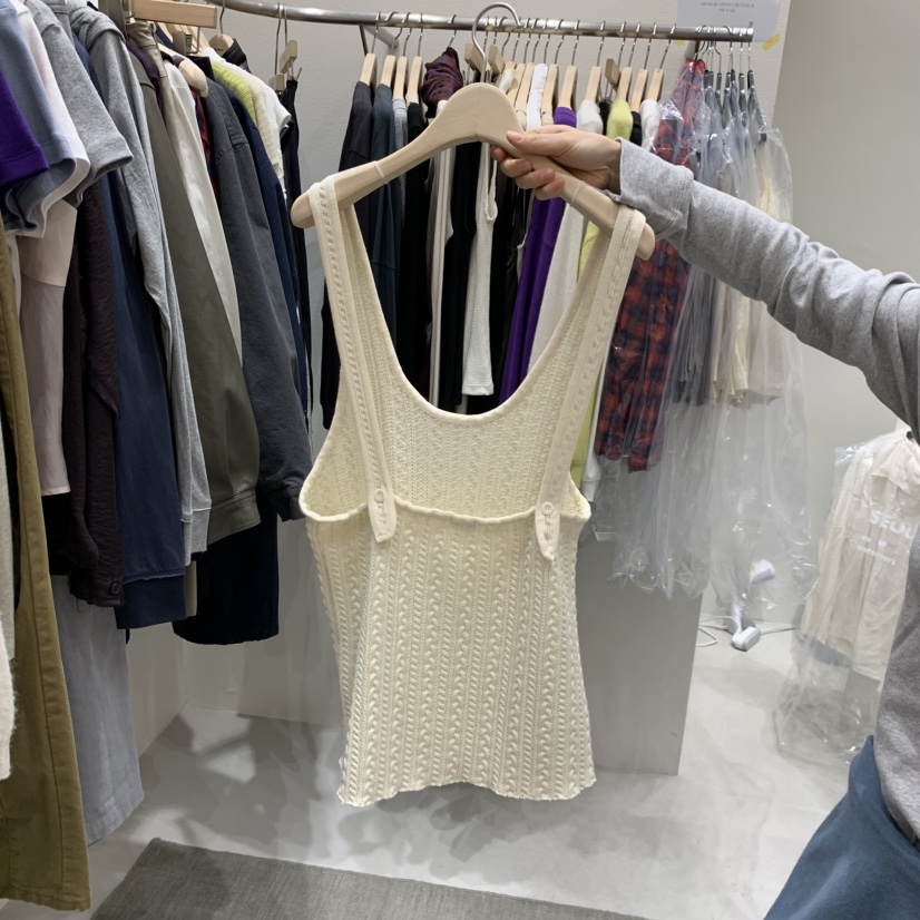 FRE東大門代購女裝新品真品時尚熱賣人氣休閑推薦吊帶背心FRE SEOUL吊帶/背心