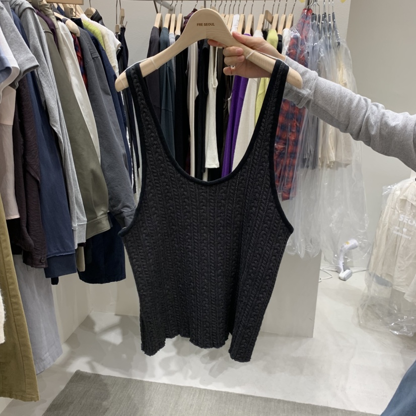 FRE東大門代購女裝新品真品時尚熱賣人氣休閑推薦吊帶背心FRE SEOUL吊帶/背心圖色2