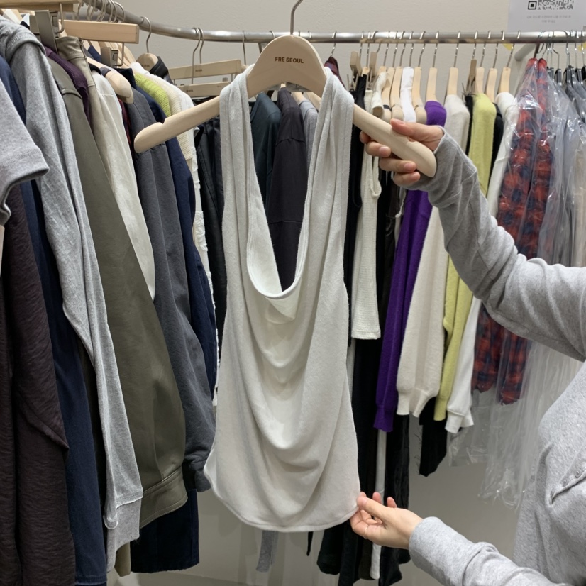 FRE東大門直郵女士新品真品人氣休閑推薦吊帶背心不含內搭FRE SEOUL吊帶/背心圖色2