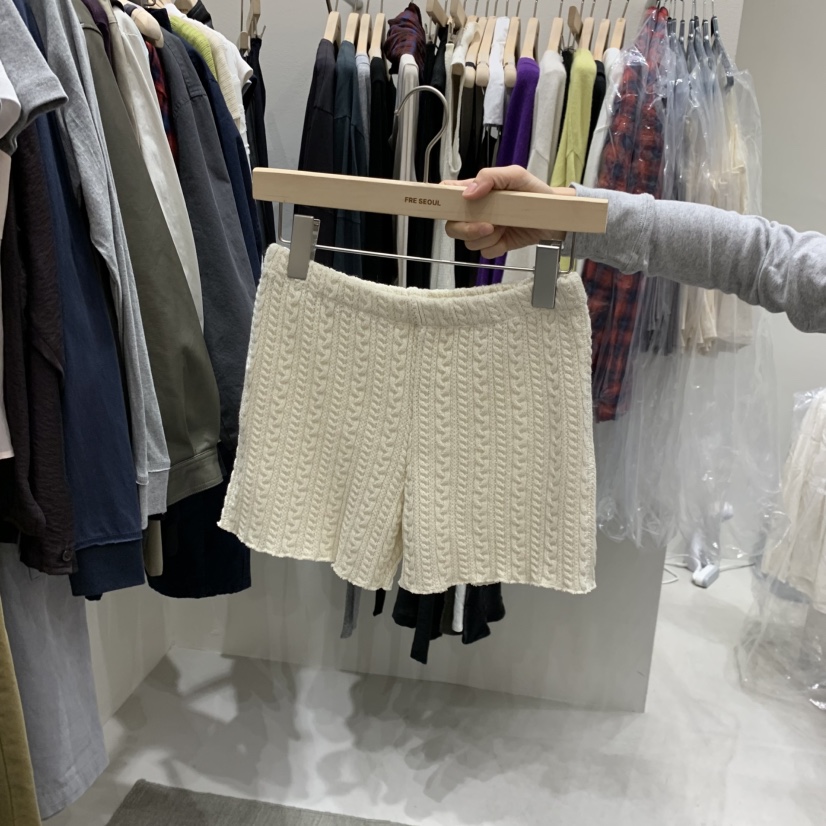 FRE東大門代購女裝新款人氣真品時尚熱賣休閑推薦短褲粗花呢FRE SEOUL短褲圖色1