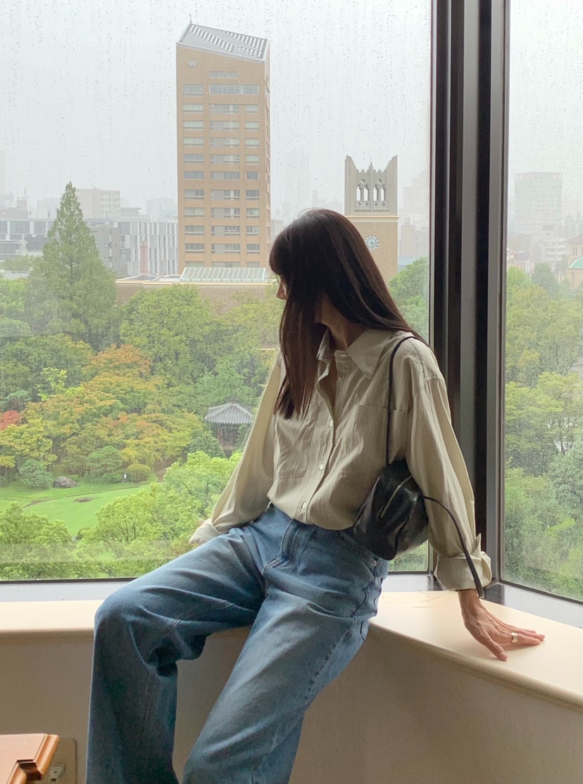 空東大門實拍女裝新款時尚休閑真品熱賣人氣襯衫蕾絲衫口袋COURGETTE襯衫/蕾絲衫