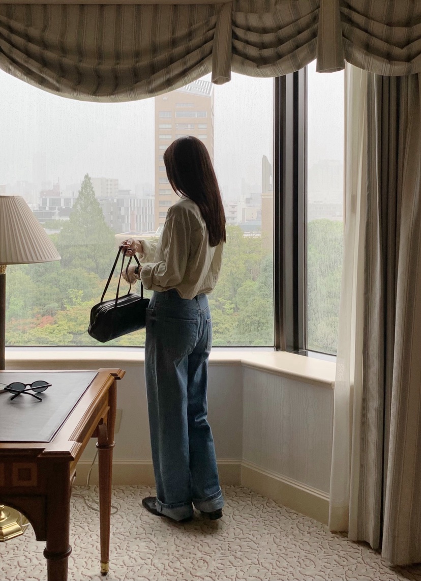 空東大門實拍女裝新款時尚休閑真品熱賣人氣襯衫蕾絲衫口袋COURGETTE襯衫/蕾絲衫
