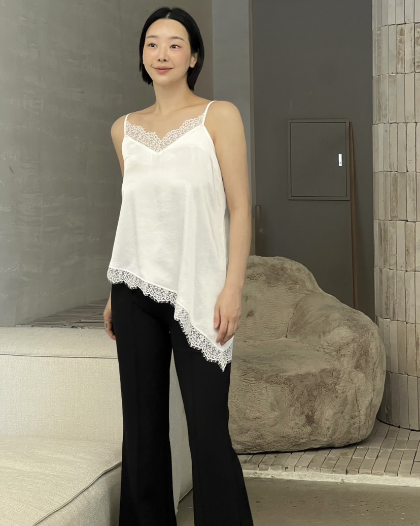 VERNI韓國直郵女裝新款真品時尚人氣熱賣吊帶背心蕾絲無袖VERNI吊帶/背心