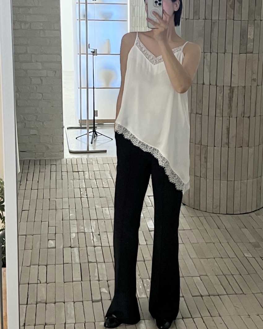 VERNI韓國直郵女裝新款真品時尚人氣熱賣吊帶背心蕾絲無袖VERNI吊帶/背心