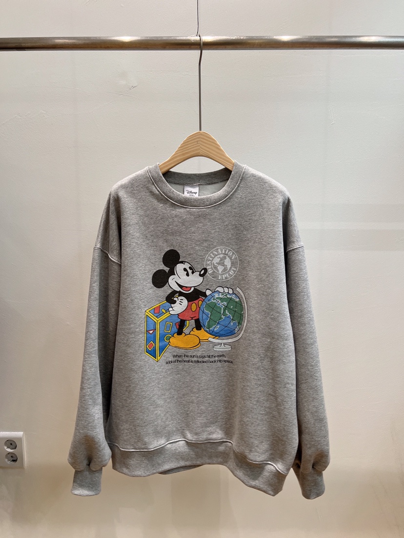 GLAD SOME東大門實拍女士新品時尚人氣熱賣真品衛衣米奇GLAD SOME衛衣圖色1