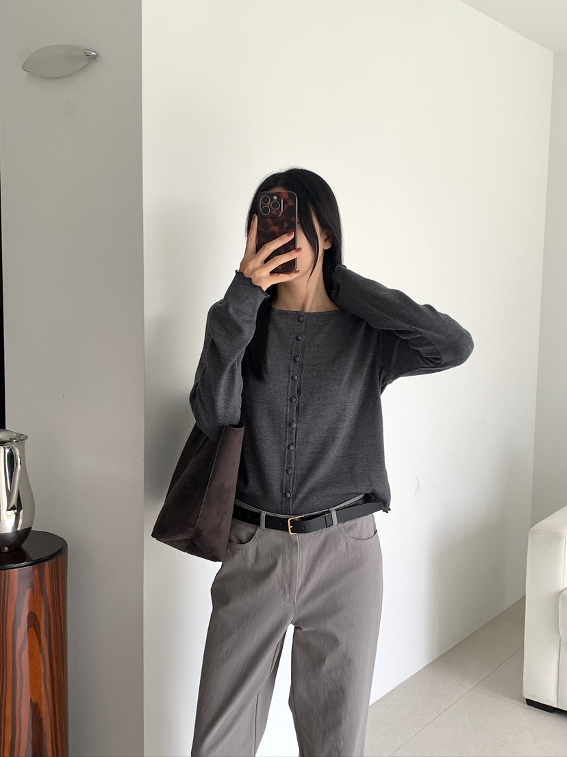 BLEECKER韓國直郵女士新品真品時尚推薦休閑熱賣長袖T恤紐扣BLEECKER長袖T恤