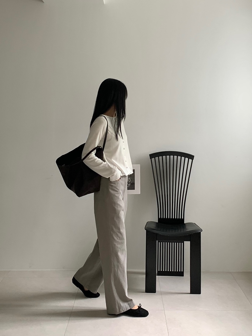 BLEECKER韓國直郵女士新品真品時尚推薦休閑熱賣長袖T恤紐扣BLEECKER長袖T恤