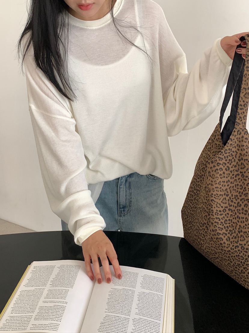 BLEECKER東大門直郵女士新品時尚人氣熱賣推薦休閑長袖T恤BLEECKER長袖T恤