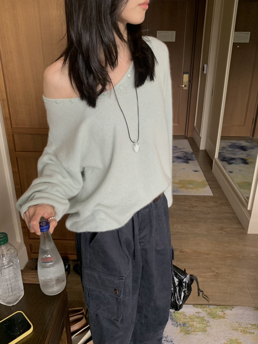 LOFN東大門實拍女裝新品時尚真品人氣熱賣推薦針織衫浣熊LOFN針織衫