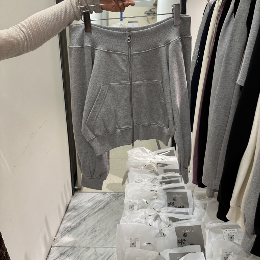 VIRKIN韓國直郵女裝新品時尚人氣推薦休閑真品熱賣衛衣拉鏈VIRKIN衛衣圖色1