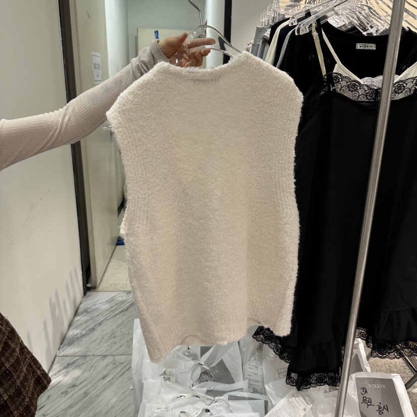 VIRKIN韓國代購女士新品推薦人氣時尚熱賣真品馬甲荷葉邊VIRKIN馬甲