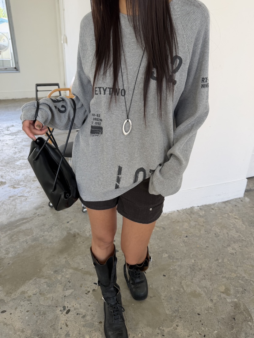 ACME東大門直郵女裝新品時尚真品推薦人氣熱賣休閑長袖T恤ACME長袖T恤
