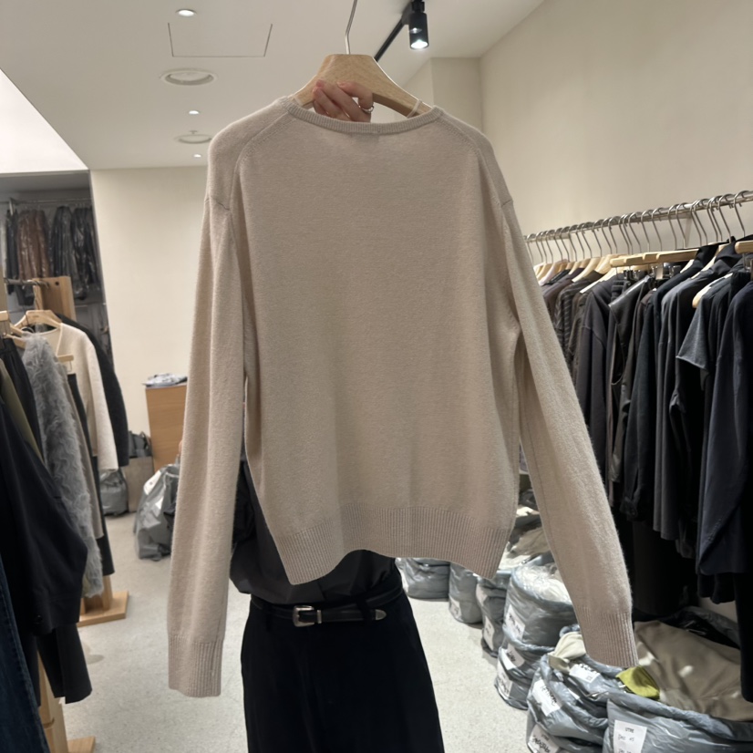 UTRE東大門實拍女士新品熱賣推薦休閑真品時尚針織衫經典UTRE針織衫