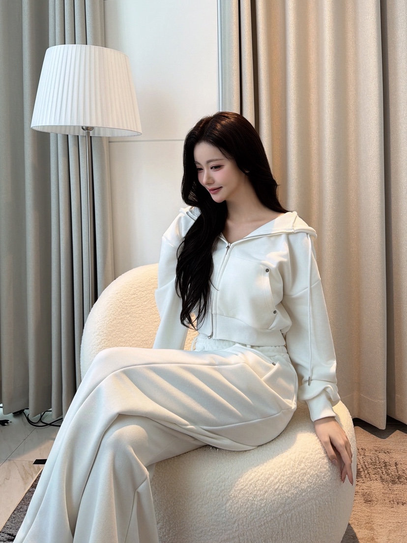 CLOTH東大門實拍女士新品熱賣推薦時尚真品休閑人氣套裝CLOTH套裝