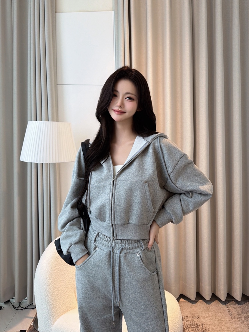 CLOTH東大門實拍女士新品熱賣推薦時尚真品休閑人氣套裝CLOTH套裝