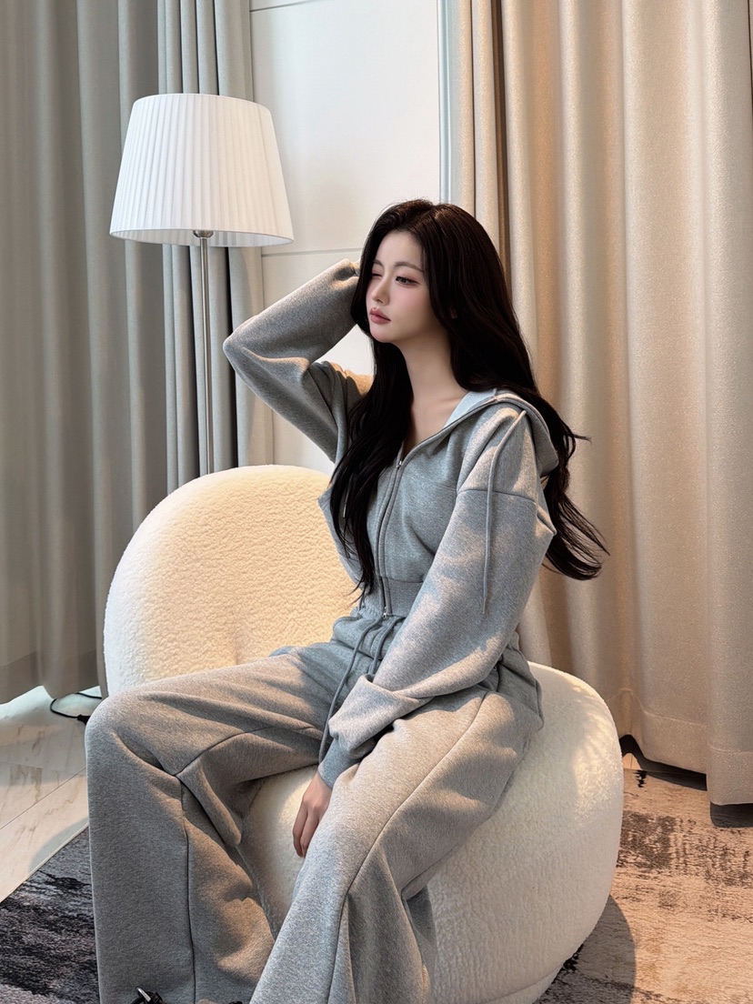 CLOTH東大門實拍女士新品熱賣推薦時尚真品休閑人氣套裝CLOTH套裝