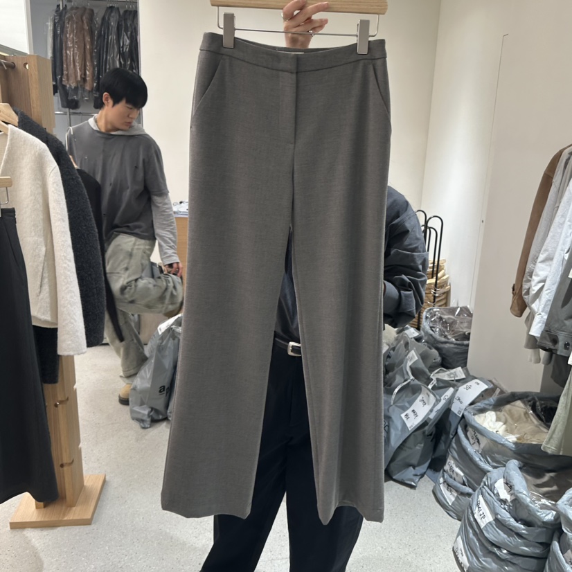 UTRE東大門代購女士新款推薦真品時尚休閑熱賣人氣休閑褲UTRE休閑褲圖色2棕色