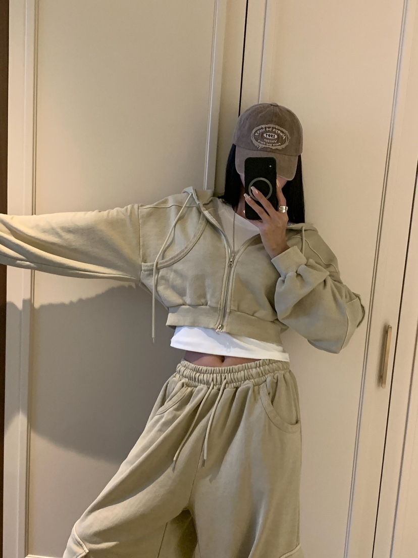 BADCALM韓國代購女裝新款人氣時尚推薦休閑熱賣真品衛衣BADCALM衛衣