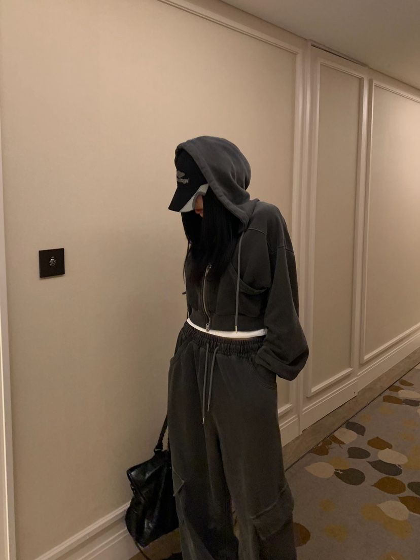 BADCALM韓國代購女裝新款人氣時尚推薦休閑熱賣真品衛衣BADCALM衛衣