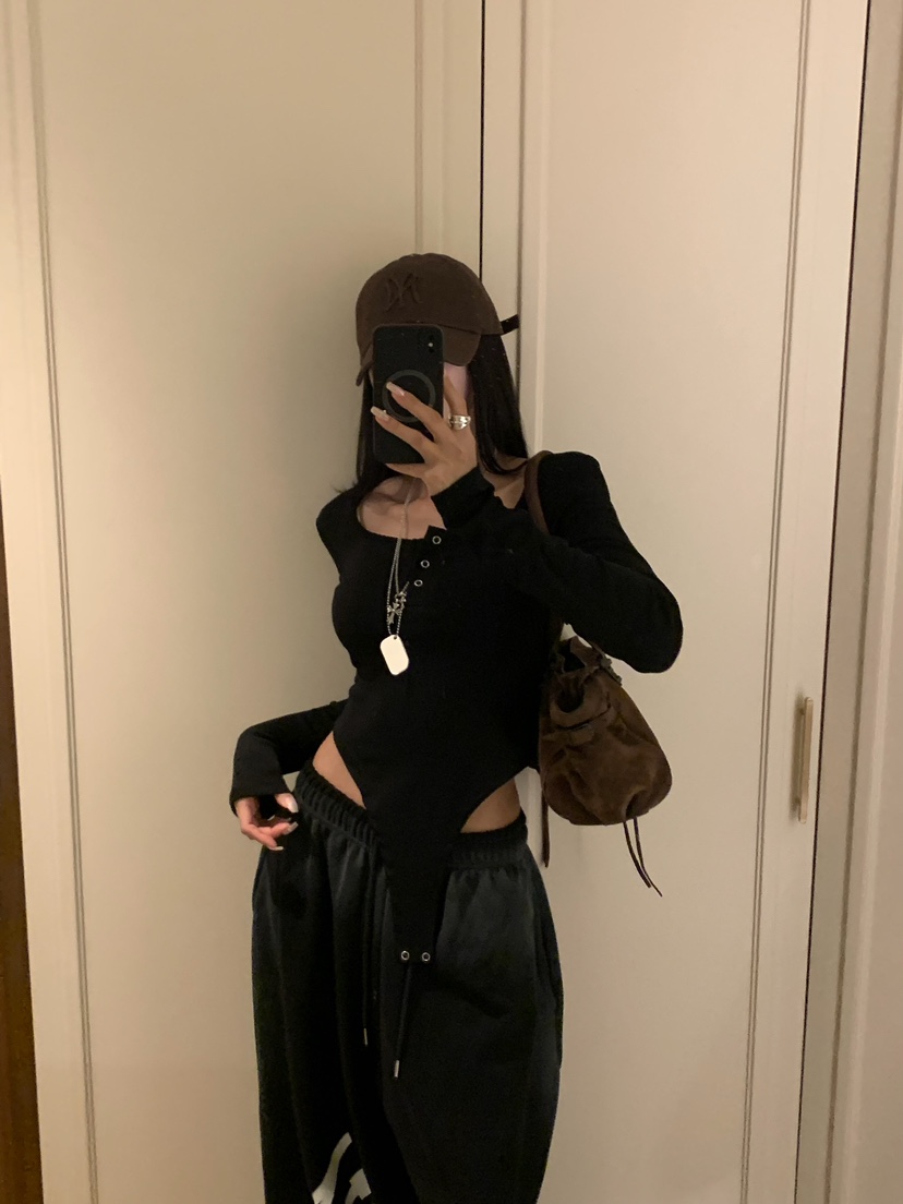 BADCALM東大門實拍女裝新品時尚人氣推薦真品長袖T恤連帽衫BADCALM長袖T恤圖色1
