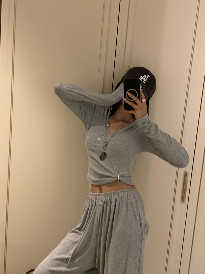 BADCALM東大門實拍女裝新款休閑人氣熱賣推薦長袖T恤連帽衫BADCALM長袖T恤