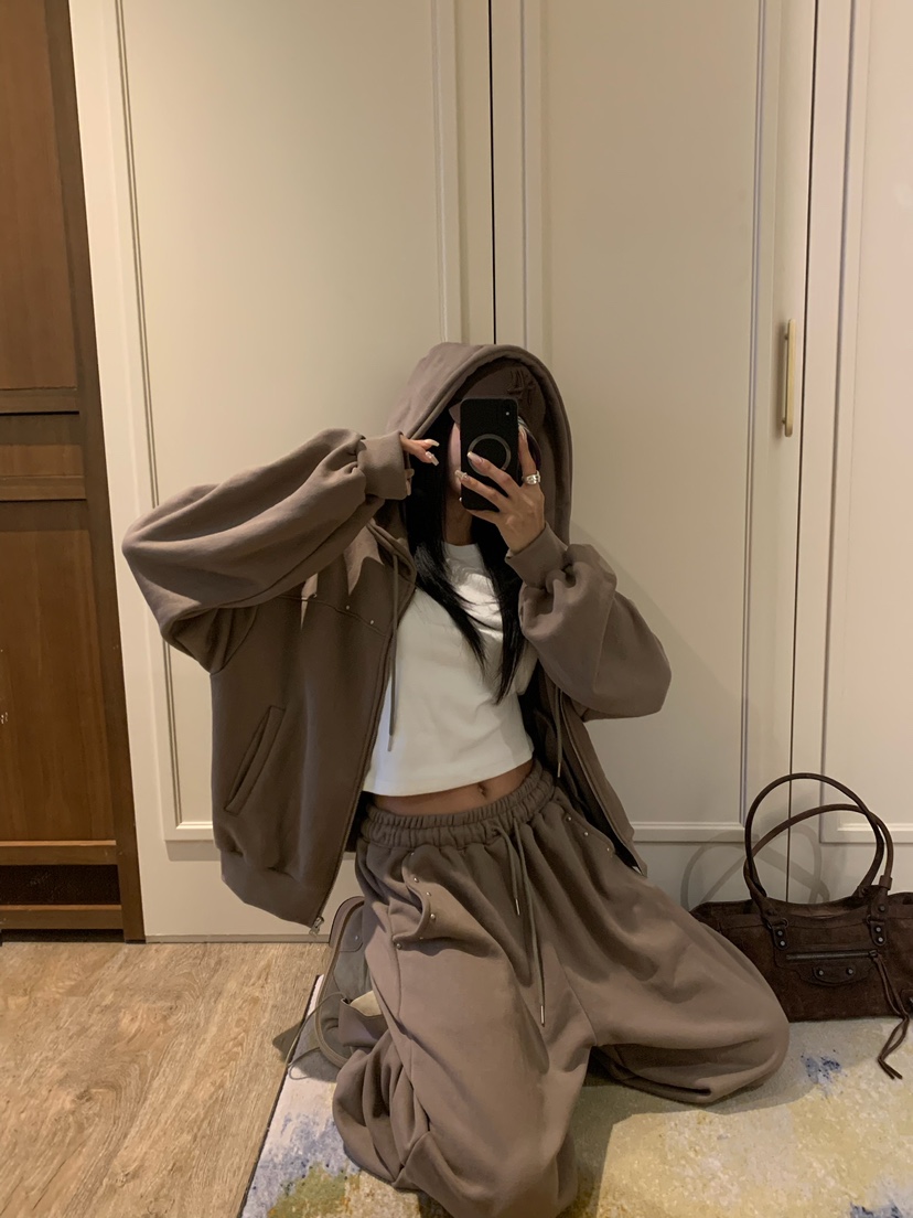 BADCALM東大門代購女裝新款時尚推薦熱賣真品人氣休閑衛衣BADCALM衛衣