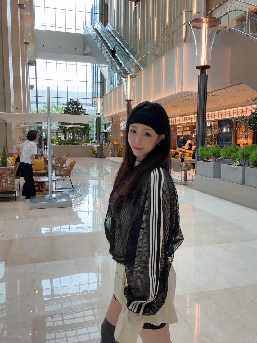 SEOUL PALETTE-Q東大門直郵女裝新款真品時尚推薦衛衣網眼SEOUL PALETTE-Q衛衣