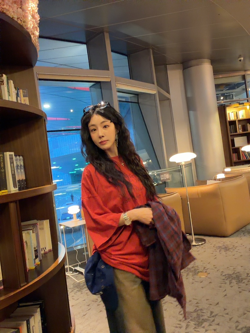 SEOUL PALETTE-Q韓國直郵女士新品時尚人氣熱賣真品T恤SEOUL PALETTE-QT恤