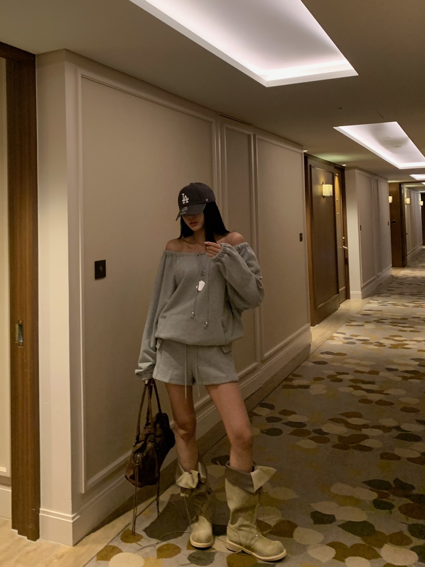 BADCALM韓國代購女士新品熱賣人氣時尚真品推薦休閑短褲BADCALM短褲