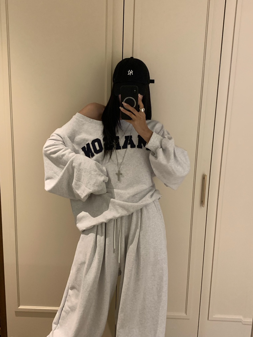 BADCALM東大門實拍女裝新款休閑推薦真品人氣時尚熱賣衛衣BADCALM衛衣