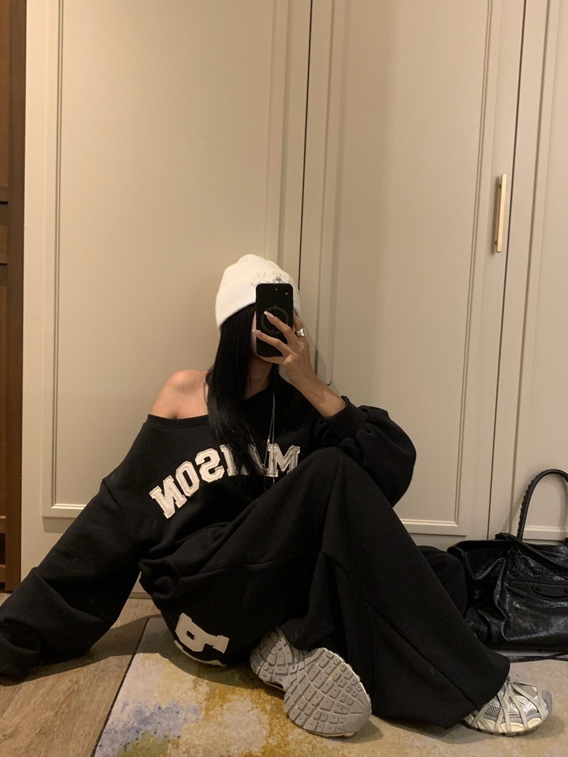 BADCALM東大門實拍女裝新款休閑推薦真品人氣時尚熱賣衛衣BADCALM衛衣