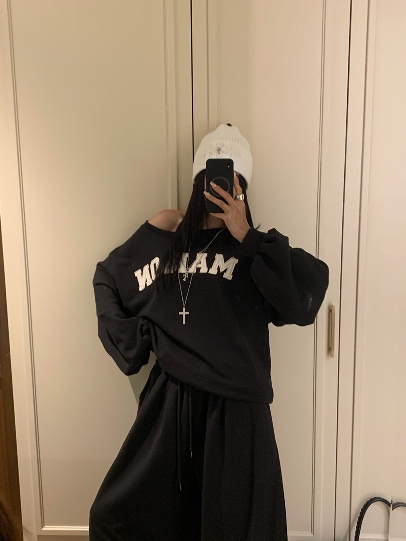 BADCALM東大門實拍女裝新款休閑推薦真品人氣時尚熱賣衛衣BADCALM衛衣