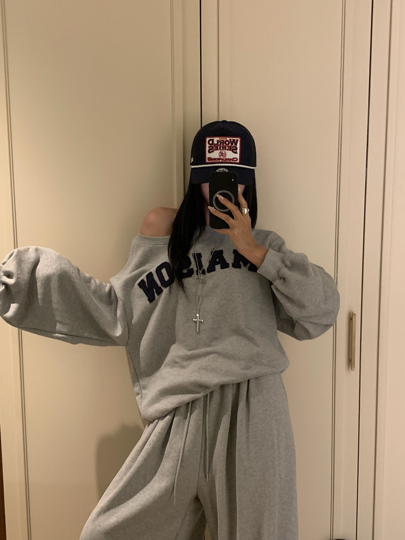 BADCALM東大門實拍女裝新款休閑推薦真品人氣時尚熱賣衛衣BADCALM衛衣