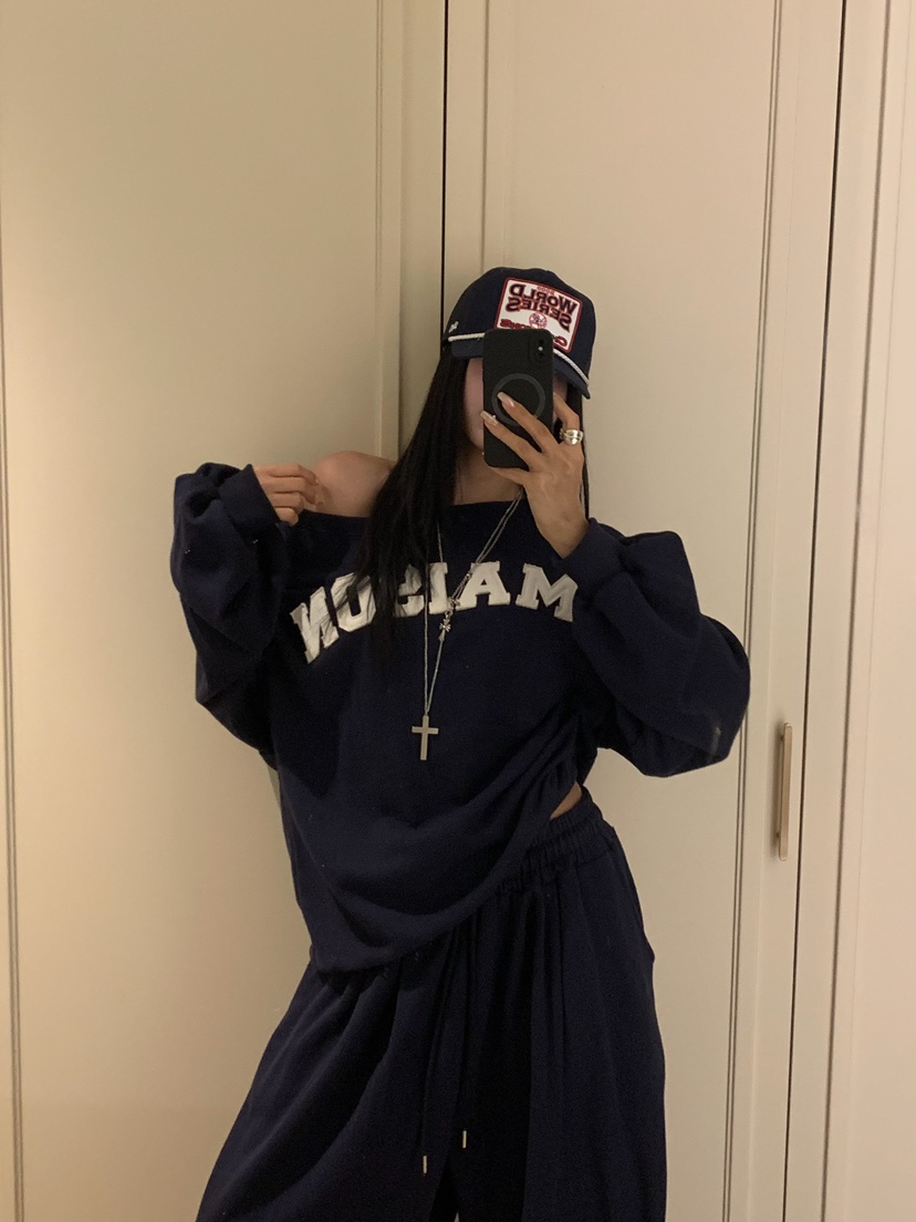 BADCALM東大門實拍女裝新款休閑推薦真品人氣時尚熱賣衛衣BADCALM衛衣