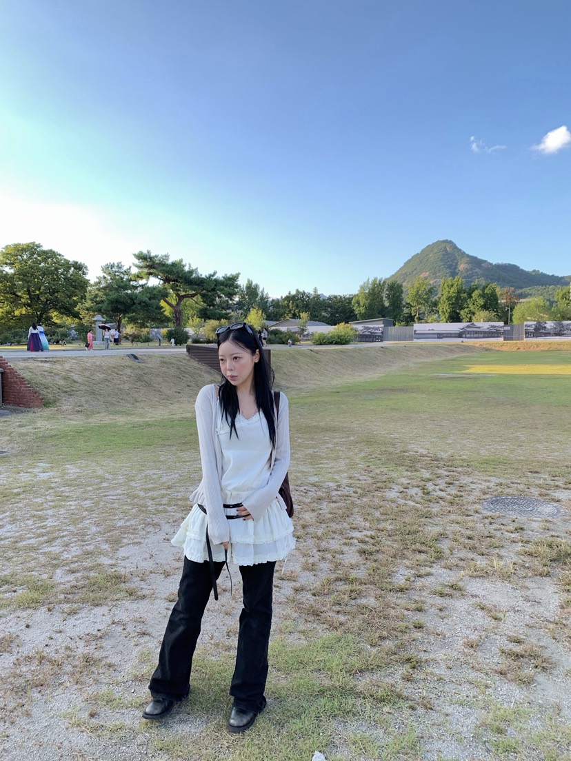 SEOLO東大門直郵女裝新款推薦時尚人氣熱賣連衣裙褶邊絲綢Seolo seoul連衣裙