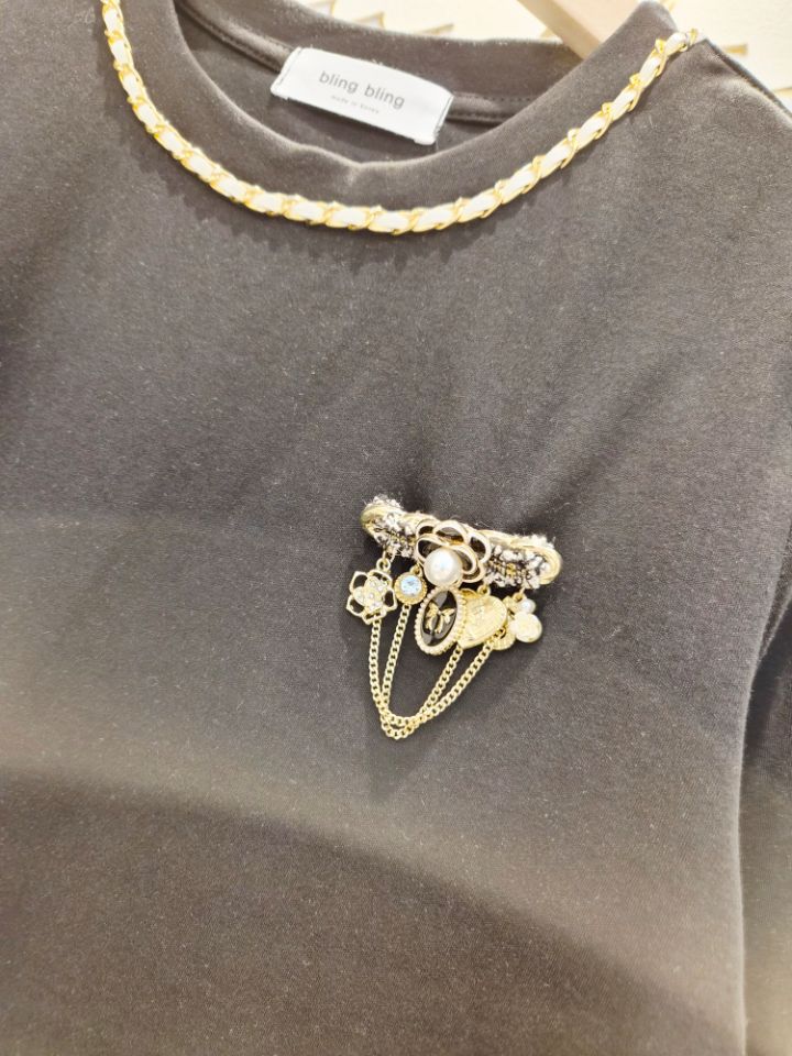 BLING BLING-S/RICO東大門代購女裝新款時尚人氣長袖T恤BLING BLING-S/RICO長袖T恤