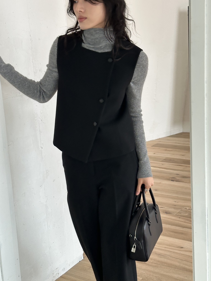 LE VASE東大門直郵女士新款推薦人氣真品時尚馬甲不含內搭LE VASE馬甲