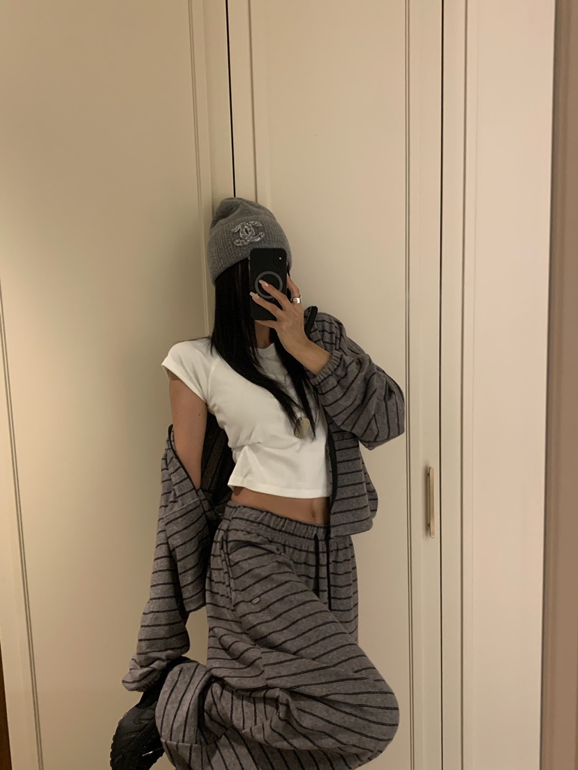 BADCALM東大門代購女裝新品熱賣真品休閑人氣時尚推薦衛衣BADCALM衛衣