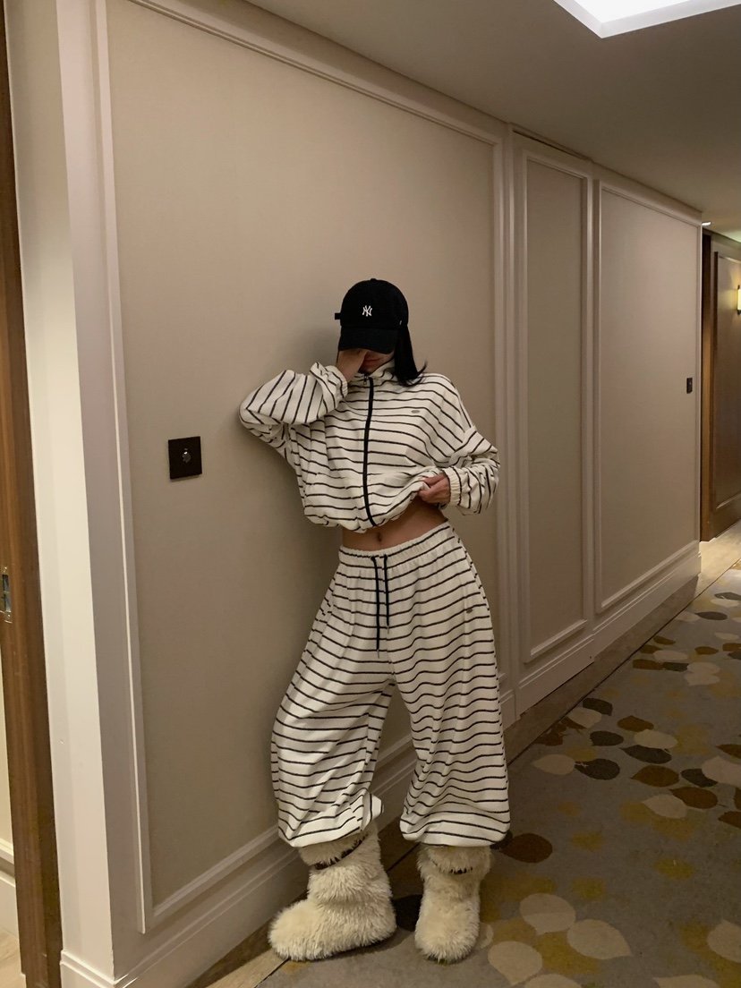BADCALM東大門代購女裝新品熱賣真品休閑人氣時尚推薦衛衣BADCALM衛衣