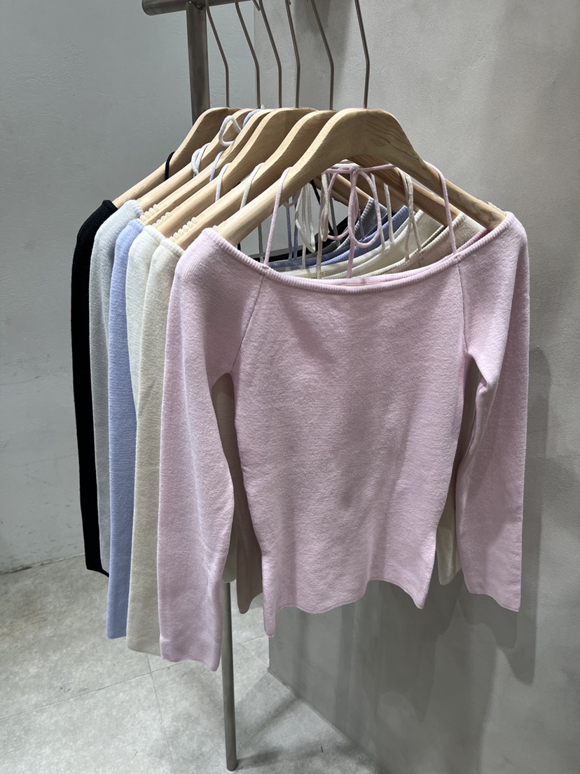EVERCOMMERCE METICULOUSLY DESIGNED韓國代購女士新款推薦長袖T恤露肩EVERCOMMERCE METICULOUSLY DESIGNED長袖T恤