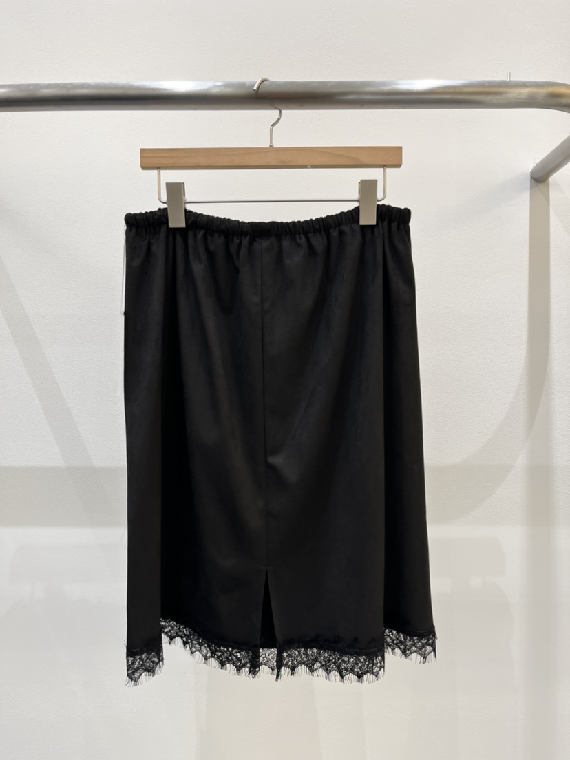 INSSENSE-A東大門直郵女裝新款人氣半身裙中短裙蕾絲絲絨INSSENSE-A半身裙/中短裙