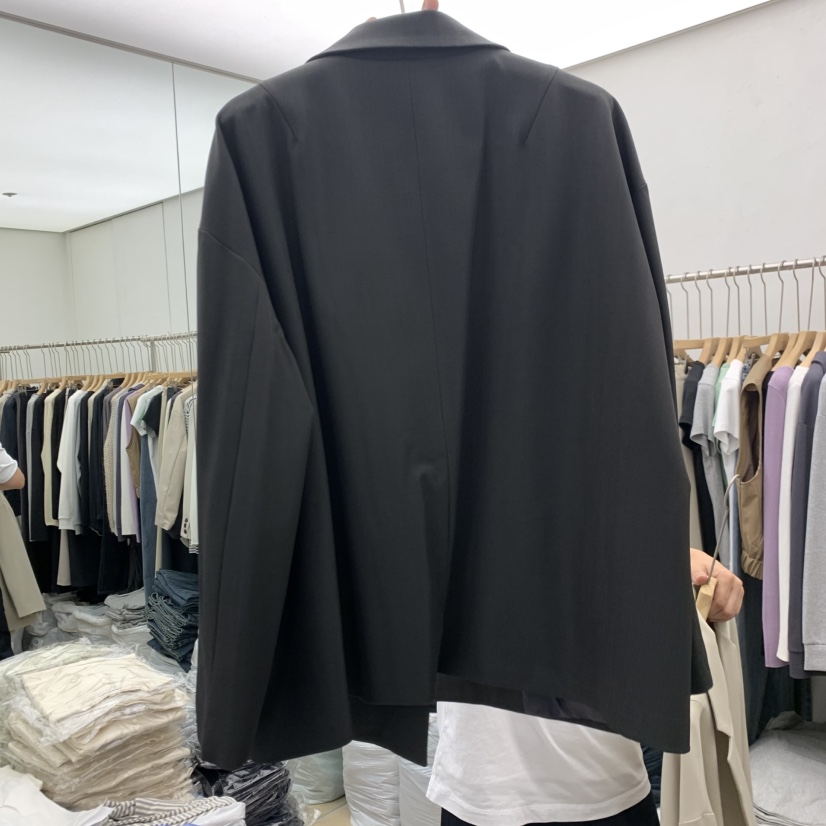 MOI-A東大門直郵女裝新款時尚熱賣休閑真品人氣西裝西服MOI-A西裝/西服